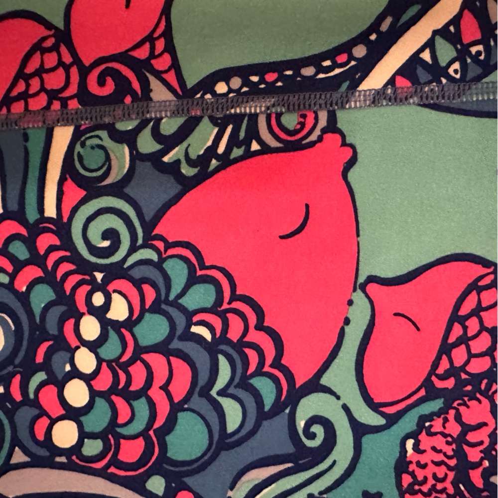 Lilly Pulitzer Luxletic leggings - Picture 4 of 6